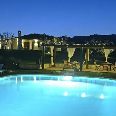 Il Casale Degli Olivi Alojamento de Turismo Rural *