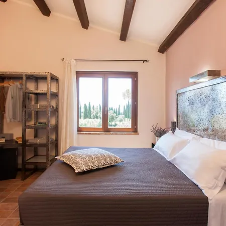 Il Casale Degli Olivi Farm stay *